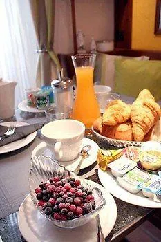 Avaton Hotel Cannes 3*,